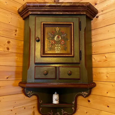 Holiday home Dom Drewniany Z Sauna I Jacuzzi W Szklarskiej Porebie Szklarska Poreba