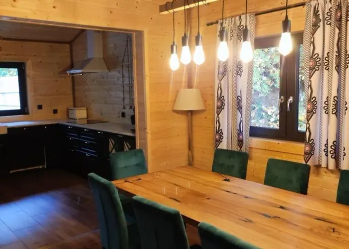 Holiday home Dom Drewniany Z Sauna I Jacuzzi W Szklarskiej Porebie