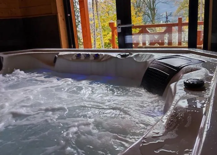 Holiday home Dom Drewniany Z Sauna I Jacuzzi W Szklarskiej Porebie *