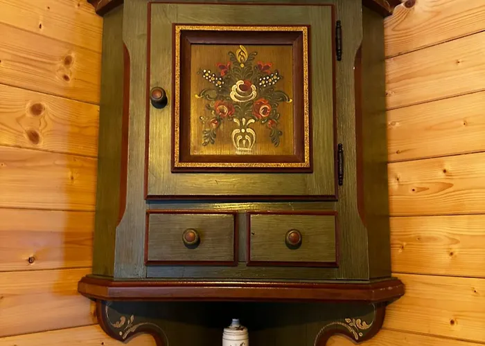 Holiday home Dom Drewniany Z Sauna I Jacuzzi W Szklarskiej Porebie Szklarska Poreba