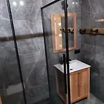 Holiday home Dom Drewniany Z Sauna I Jacuzzi W Szklarskiej Porebie