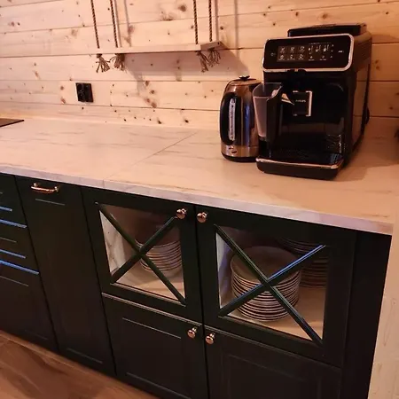 Dom Drewniany Z Sauna I Jacuzzi W Szklarskiej Porebie Hébergement de vacances *