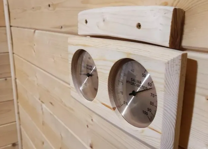 Dom Drewniany Z Sauna I Jacuzzi W Szklarskiej Porebie Дом отдыха *